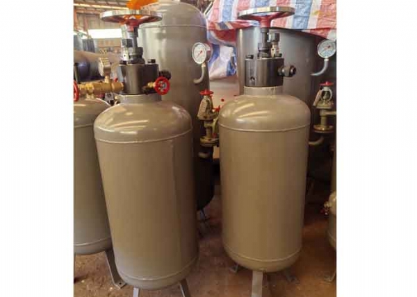 如何保持船用空氣瓶的壓力？